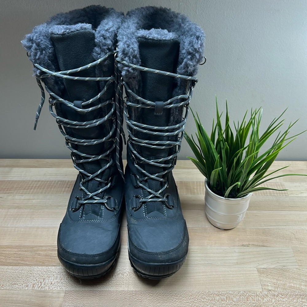 EUC Bearpaw Isabella Shearling Snow Boots - Gray Sz 8
